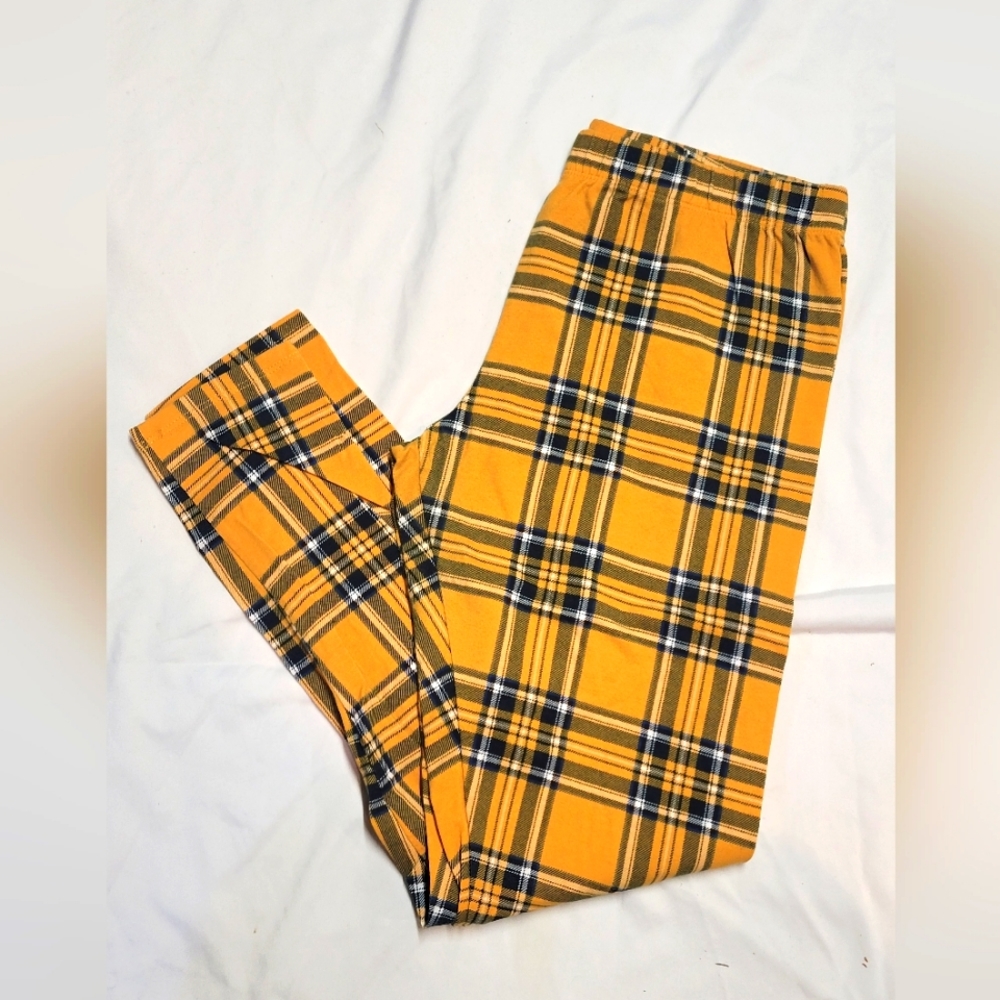 Plaid Pattern Leggings (Juniors Large)